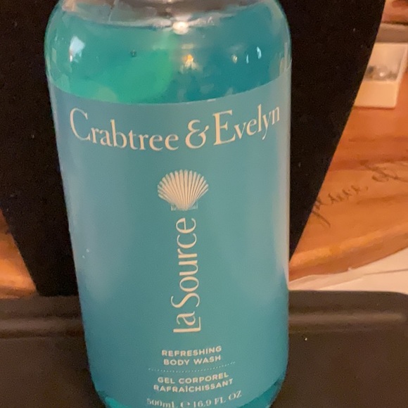 🎄HOT New Crabtree & Evelyn La Source Refreshing Body Wash NEW 16.9 oz. $50 - Picture 2 of 4